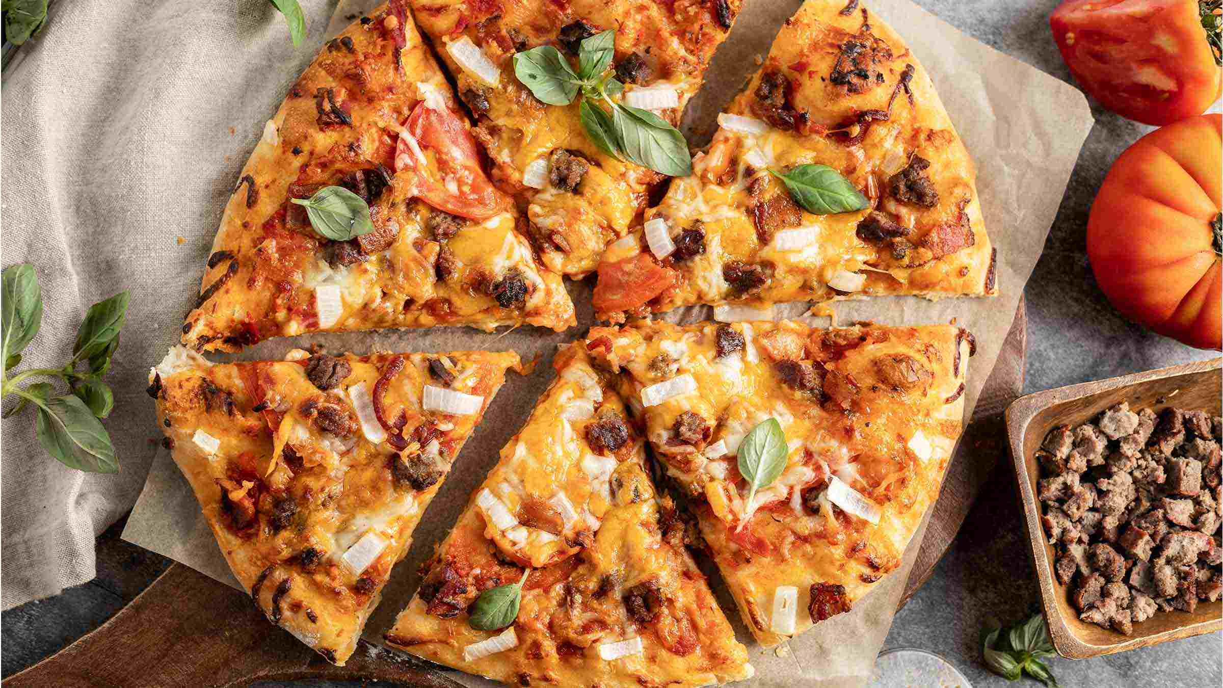 Cheeseburger Pizza